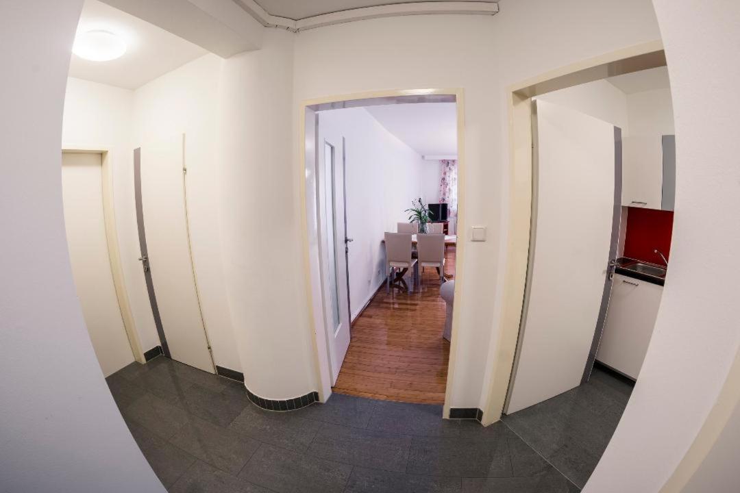 Apartment Grazbachgasse - Gratis Tiefgaragenplatz ภายนอก รูปภาพ